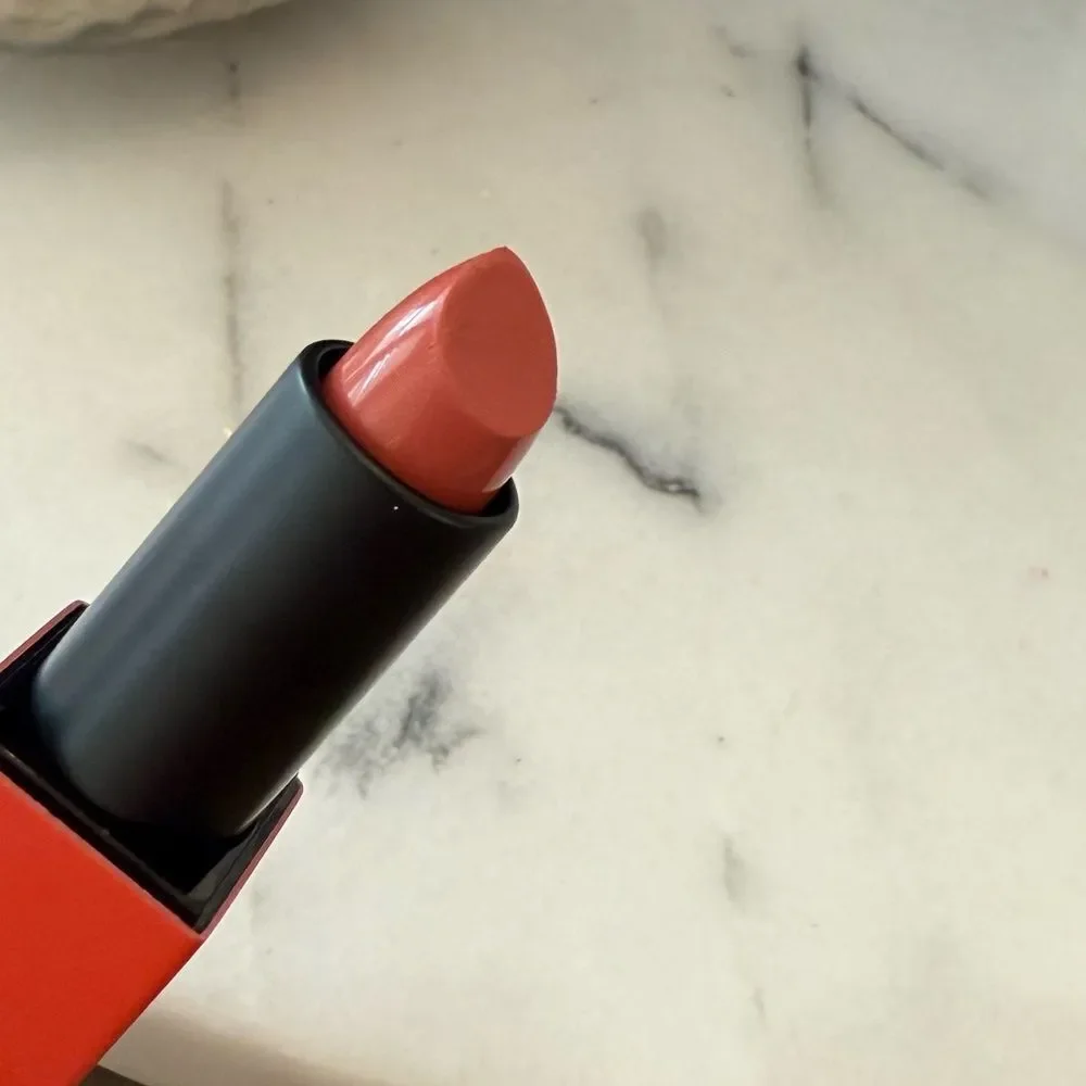 HUNG VANNGO BEAUTY Creamy Matte Longwear Lipstick/Hyaluronic Acid Color Mame
